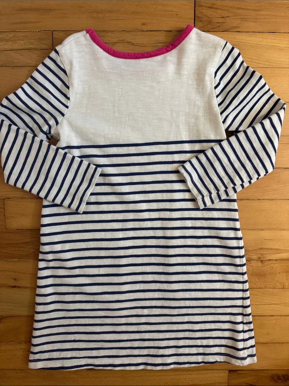 Mini Boden Navy Stripe White Dress with Pink Pockets and Rainbow Waves 6-7Y